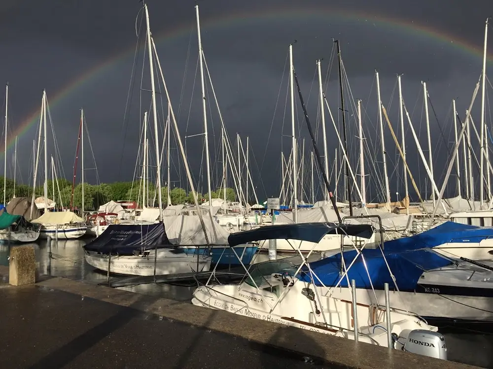 regenbogen-neuenburgersee-bootsschule Regenbogen neuenburgersee bootsschule